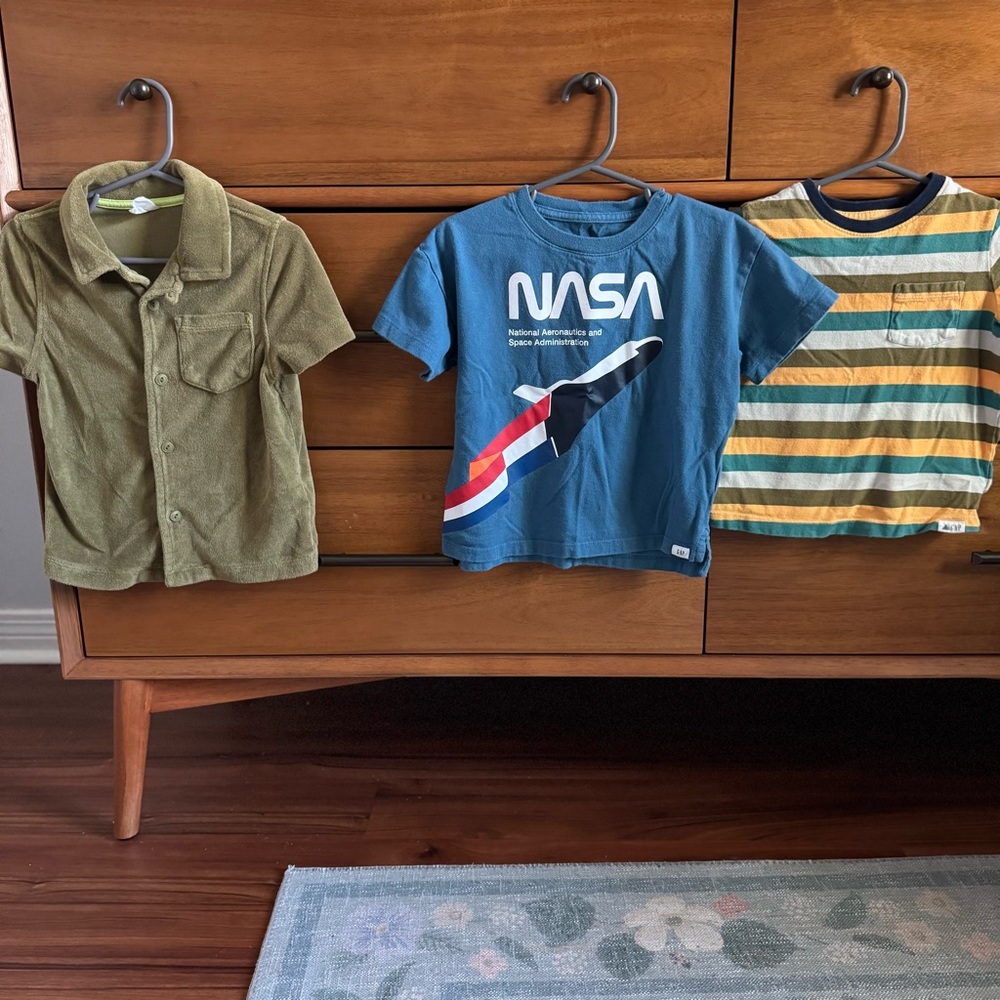 babyGAP Boys Bundle Green Collared Button Down Blue NASA Multi-Color Striped Tee